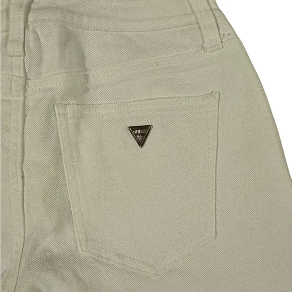 Guess Emma Mid Rise Button Fly Frayed White Denim Shorts 26 - Picture 4 of 5